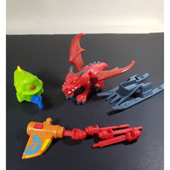 Imaginext Lot of Mixed Action Figures Dragon & Accessories 14 Pieces - Picture 2 of 4